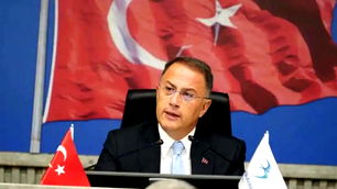 Mehmet Murat Çalık, yoğun bakıma alındı