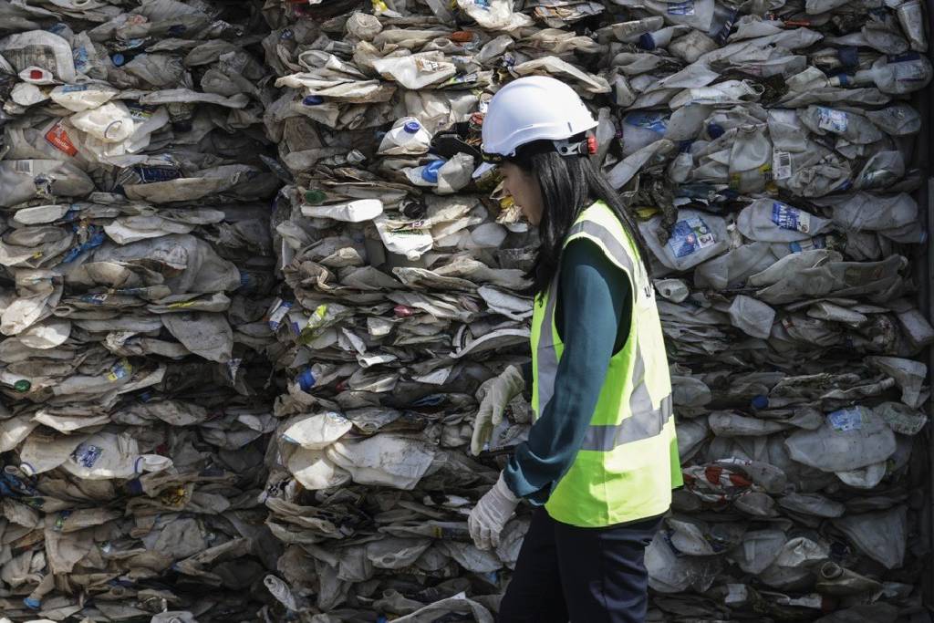 Malezya, ABD'den plastik atık ithalatını yasakladı…