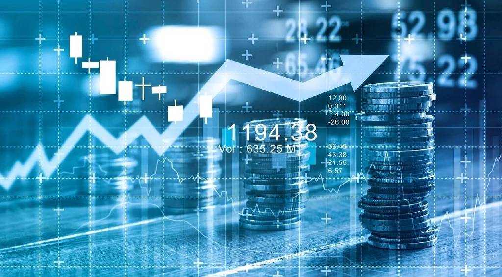 Piyasanın yıl sonu dolar ve enflasyon tahmini değişti