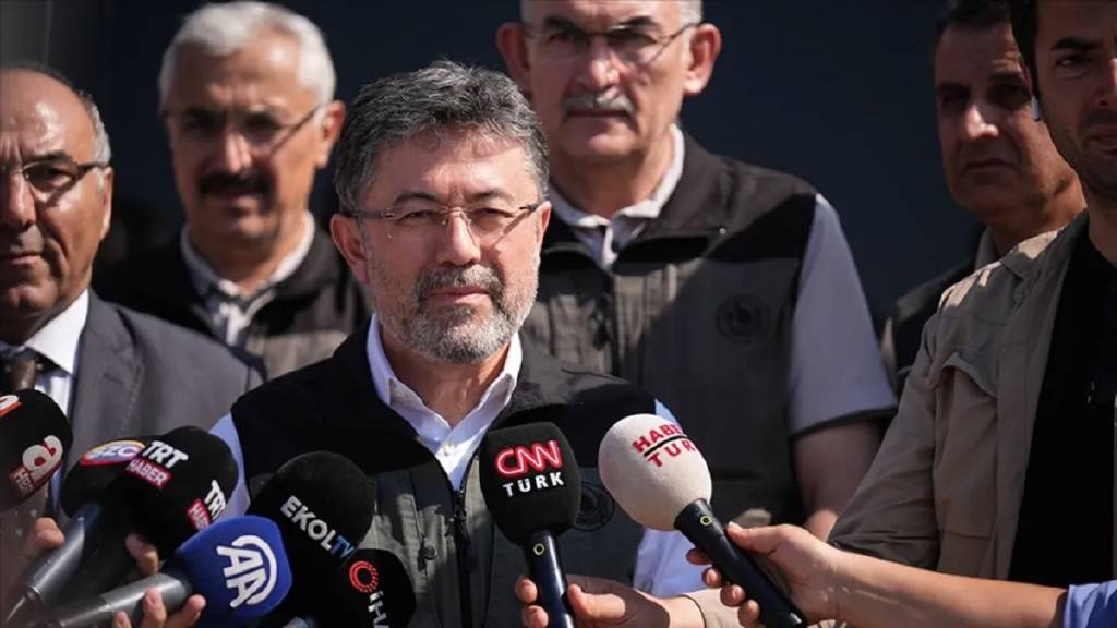 Bakan Yumaklı: "5 orman çalışanı ile 5 Akut mensubu hayatını kaybetti"