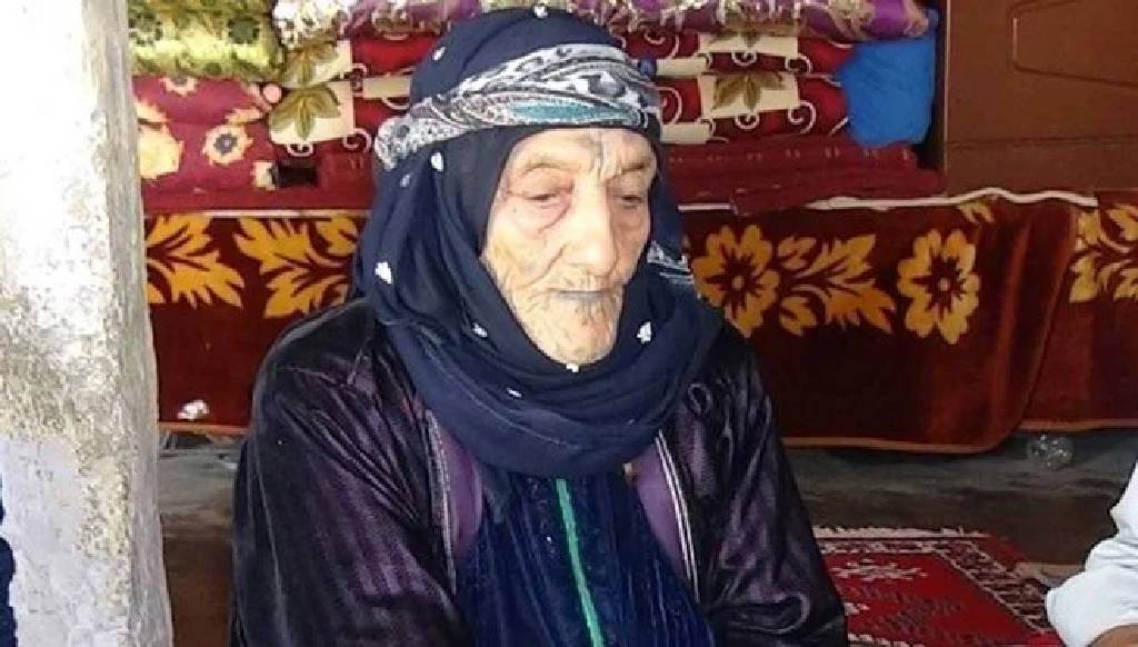 Türkiye'nin en yaşlı kadını olarak biliniyordu: 131 yaşında hayatını kaybetti
