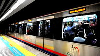 Marmaray duraklarında yoğunluk: İşçiler eylemde, seferler kısaldı