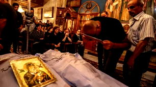 İsrail, bu kez Gazze'de kilise vurdu: 3 ölü