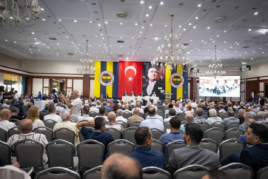 Fenerbahçe Yüksek Divan Kurulu toplantısı tamamlandı