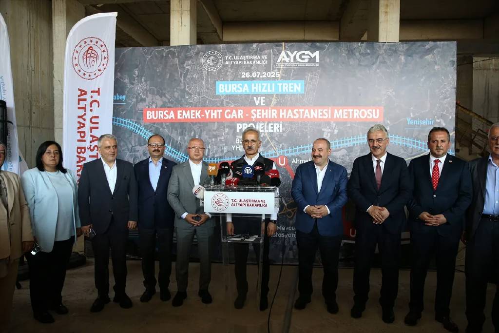 Bursa'ya hızlı tren geliyor: Ulaştırma Bakanı tarih verdi