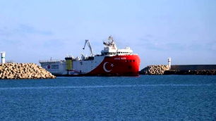 Somali görevini tamamlayan Oruç Reis Filyos’a demir attı