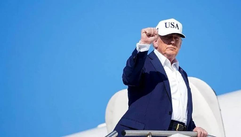 Trump'tan iki ülkeye yüzde 25 gümrük vergisi