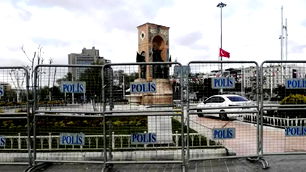 Beyoğlu’nda 1 günlük yasak: Toplantı ve gösteriler durduruldu