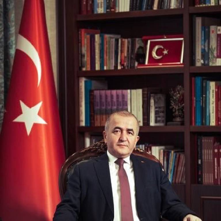Elazığ Valisi'nden taşlı saldırı iddialarına yönelik açıklama!