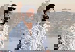 user header