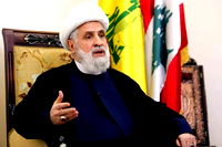 Hizbullah Lideri Kasım: Silahlarımızdan vazgeçmeyeceğiz