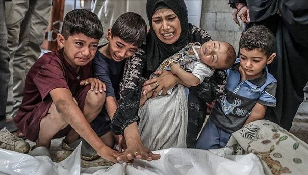 Gazze’nin masum kurbanları: 9 bebek doğduğu gün öldürüldü