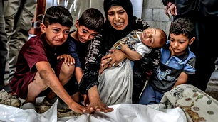 Gazze’nin masum kurbanları: 9 bebek doğduğu gün öldürüldü