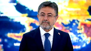 "55 Yangının 45'ini kontrol altına aldık"