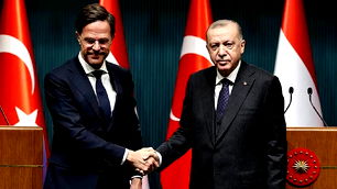 NATO Genel Sekreteri, Cumhurbaşkanı Erdoğan'ı aradı
