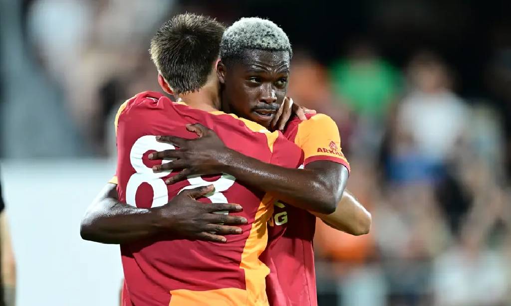 Galatasaray, iki isim ile yollarını ayırmaya yakın