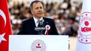  Ali Yerlikaya, sahte diploma konusuna ilişkin açıklamalarda bulundu