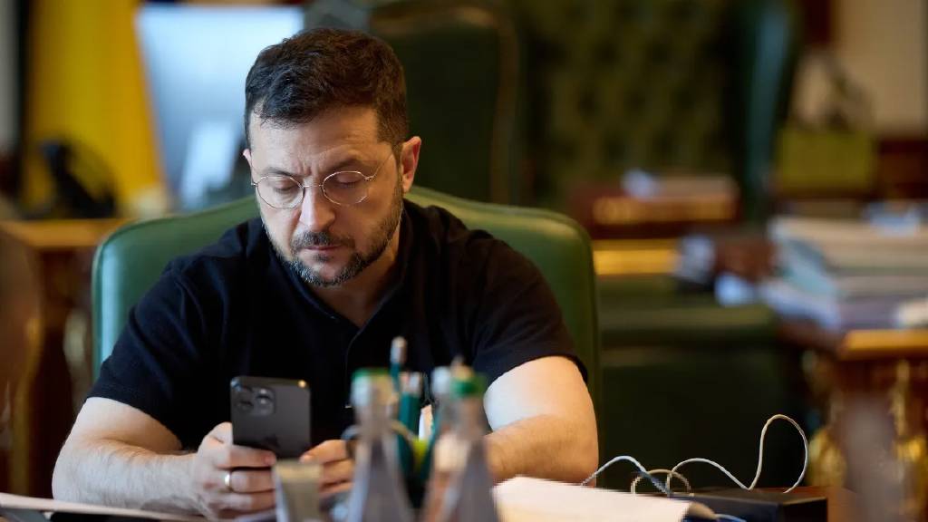 Zelensky, Kiev’e düzenlenen son saldırıyı “alçakça” olarak nitelendirdi 