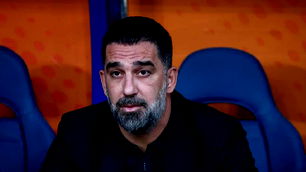 Arda Turan kırmızı kart gördü, Samsunspor'un UEFA Avrupa Ligi'nde rakibi Yunan ekibi oldu