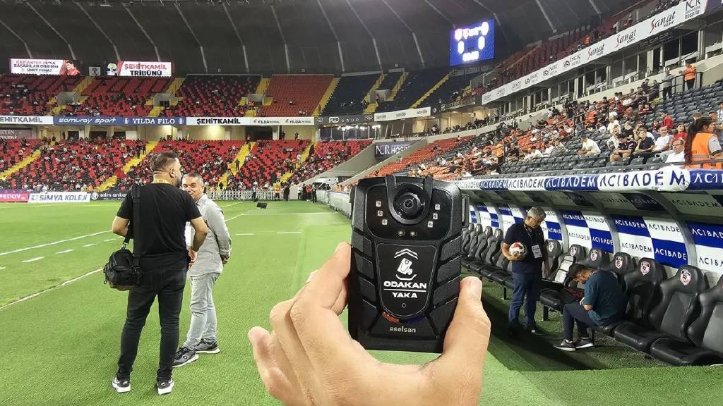 TFF, Süper Lig ve 1. Lig maçlarında yaka kamerası uygulamasını başlattı