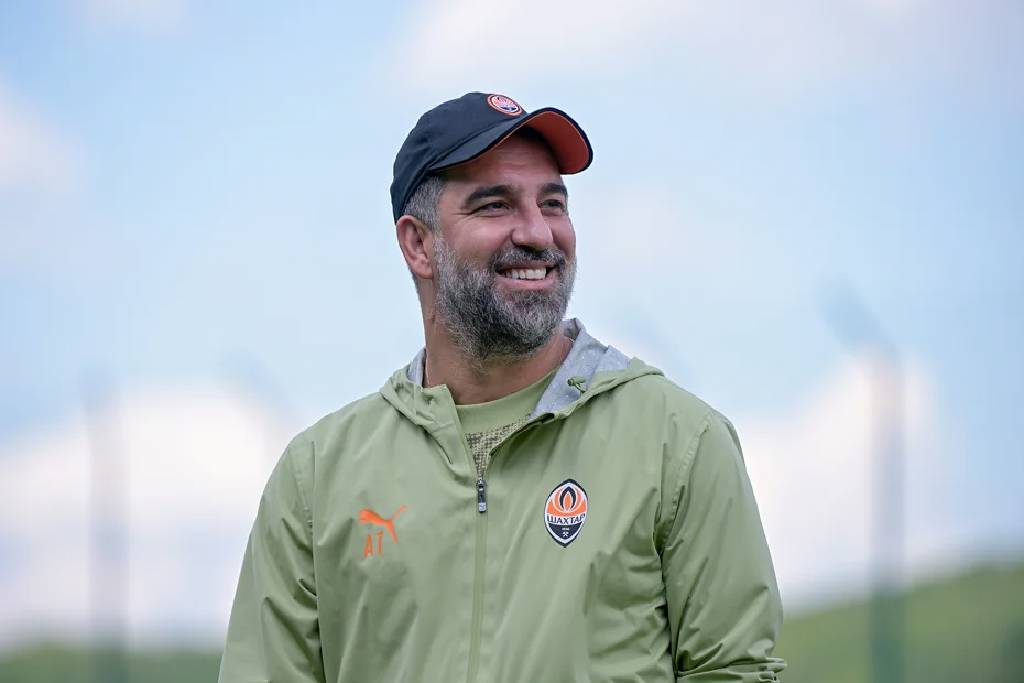  Arda Turan, UEFA Avrupa Ligi 3. eleme turu ilk maçın sonunda öfkesini gizleyemedi