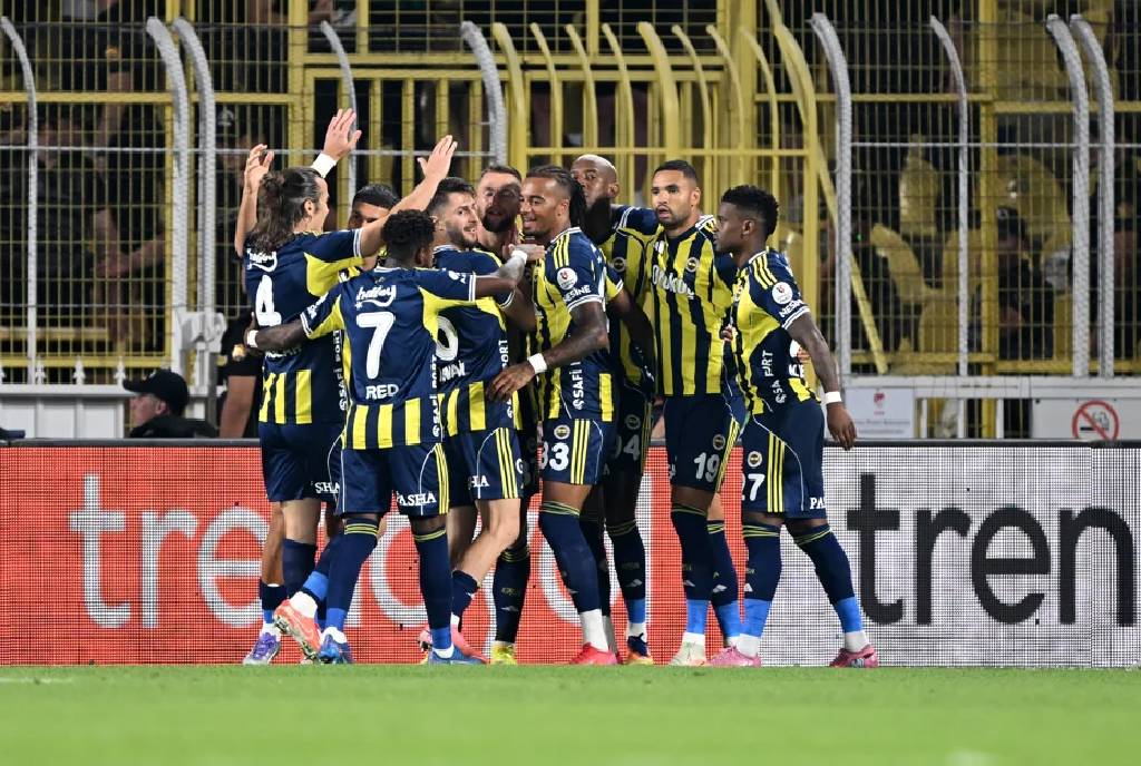 Sarı-lacivertliler evinde hata yapmadı. Fenerbahçe 3 - 1 Kocaelispor, maç sonucu