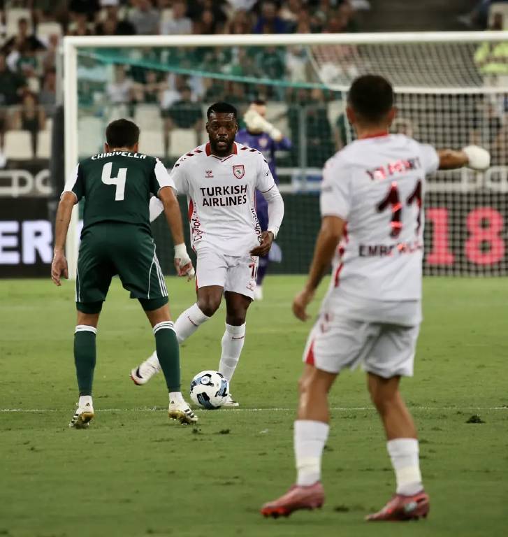 Samsunspor üstünlüğünü koruyamadı, tur ihtimallerini Samsun'a kaldı