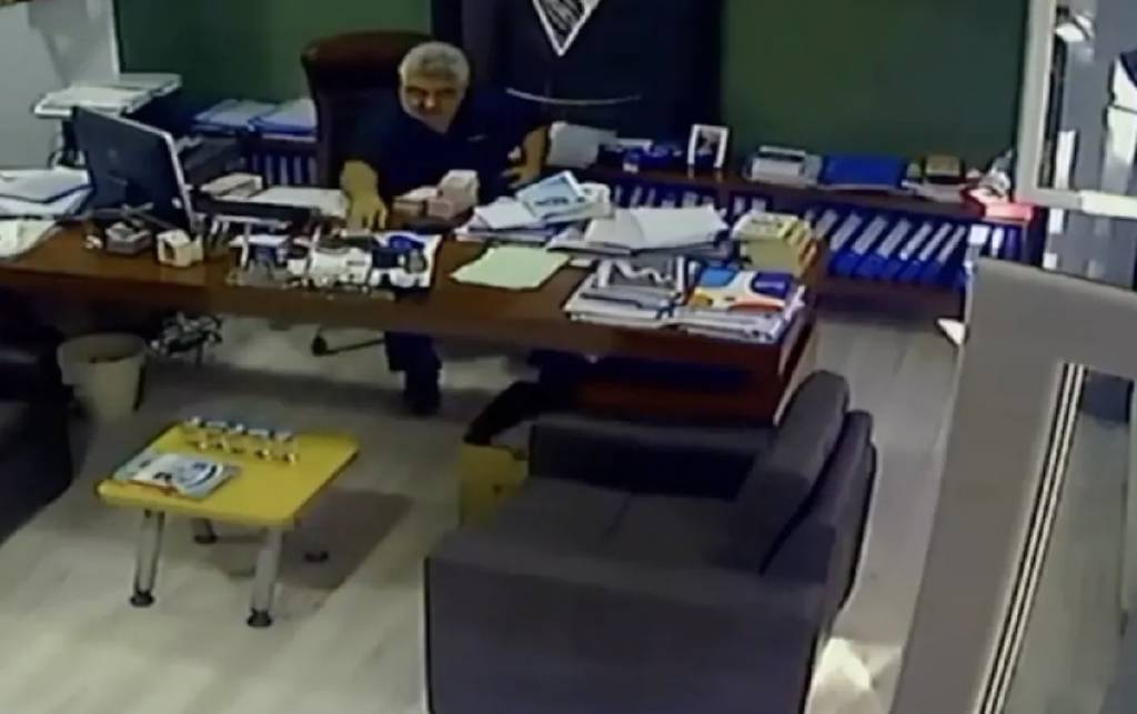 İBB operasyonunda 14 yeni gözaltı kararı