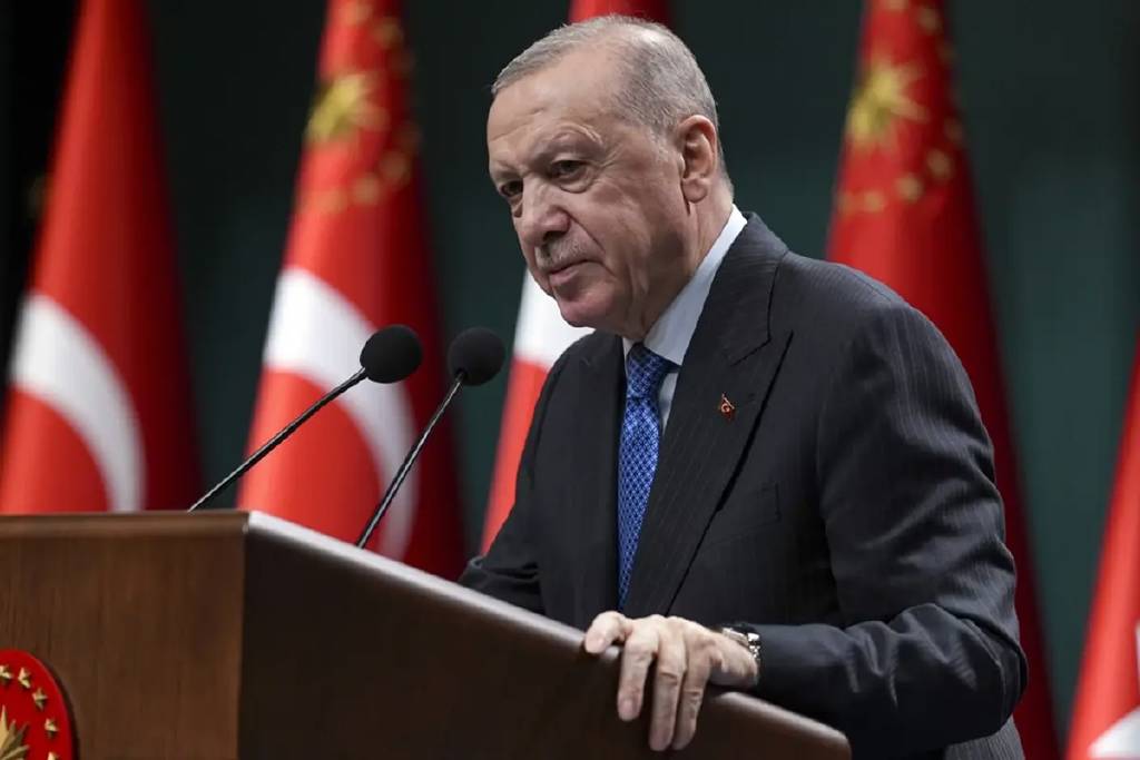 Cumhurbaşkanı Erdoğan: "Gurbetçiler canımızın bir parçası, başımızın tacıdır"