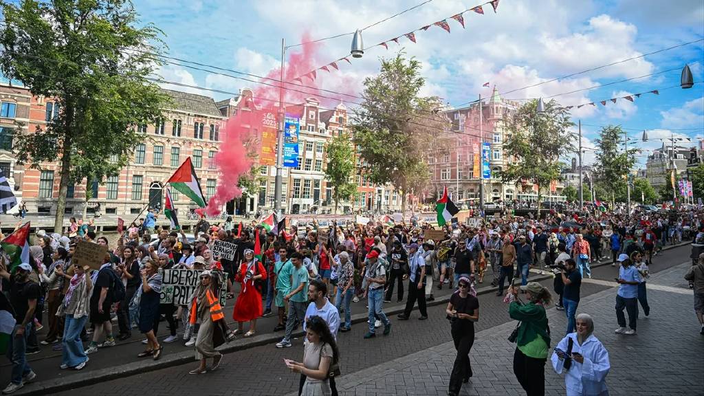 Hollanda'dan Filistin'e destek