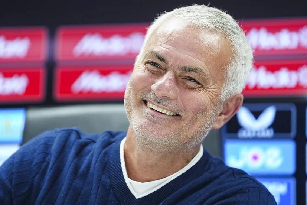 Jose Mourinho'dan transfer açıklaması: Kerem Aktürkoğlu süreci için net yorum