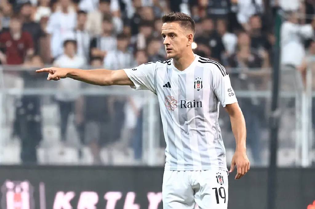 Acun Ilıcalı, Beşiktaş'lı oyuncuyu Hull City'e götürüyor