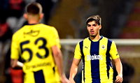 Fenerbahçe yapılan teklifi "yetersiz" diyerek reddetti