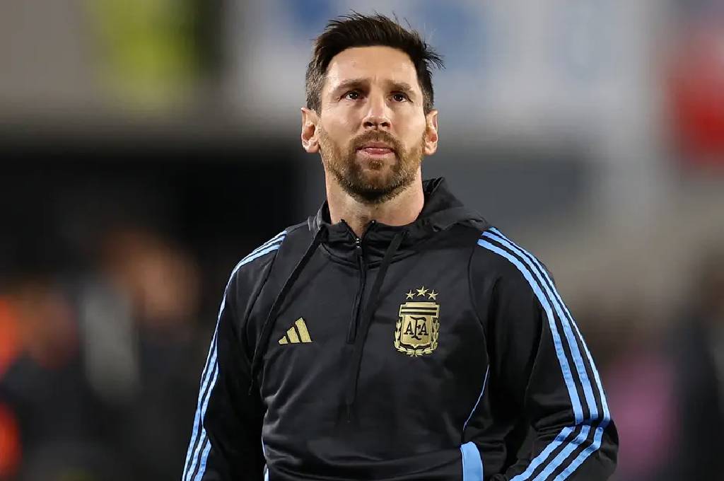 Messi, gözyaşlarını tutmakta zorlandı