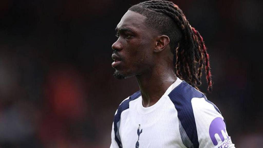 Fenerbahçe'de rota yeniden Yves Bissouma