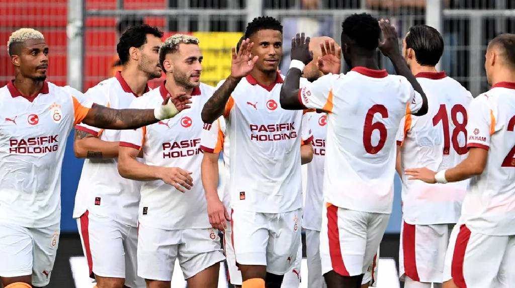 Galatasaray, zorlu Liverpool virajında 