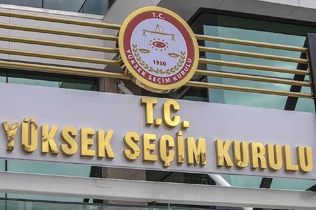 YSK, CHP'nin kongre iptal kararını kabul etti