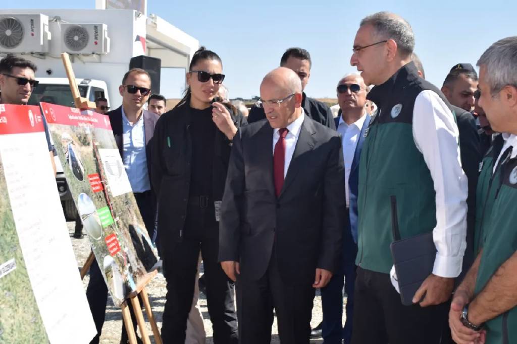 "Batman'ımız 7-10 yıl içerisinde büyükşehir olacak"