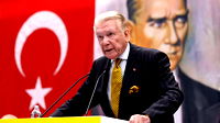 Özgür Özel'e Bülent Ecevit benzetmesi