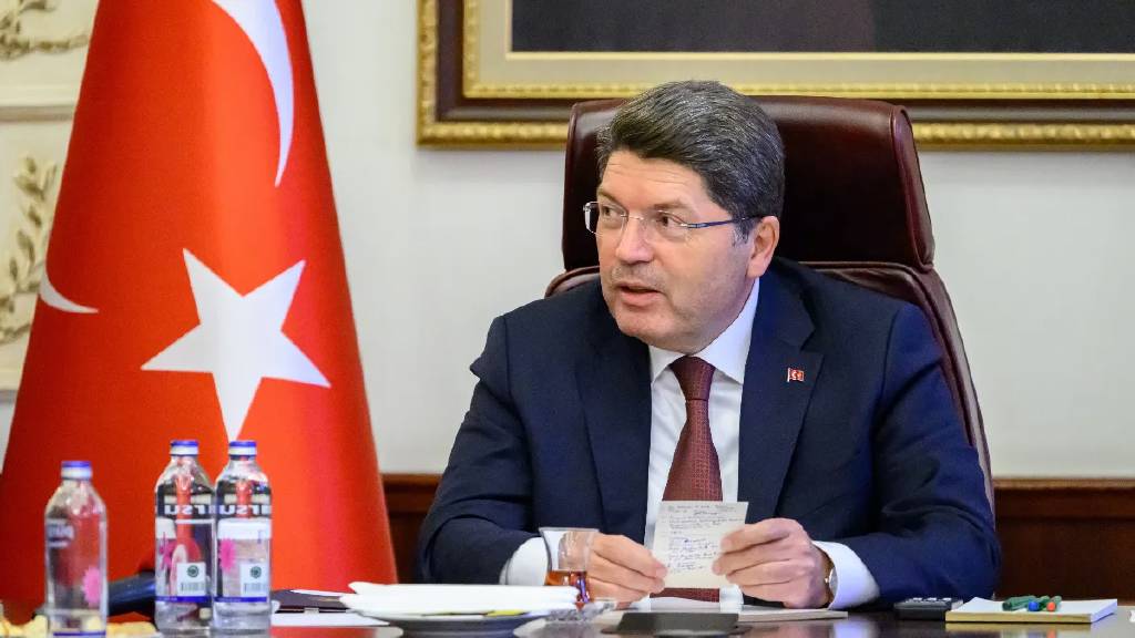 Bakan Tunç, 11 ilin baro başkanlarını kabul etti