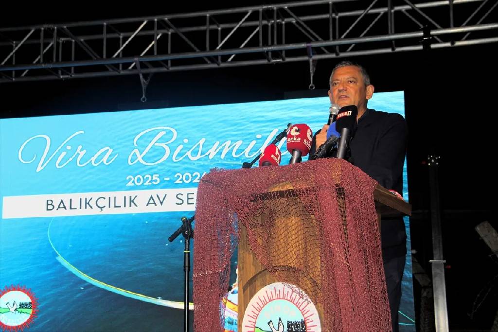Özel'den füze testi çağrısı: "Füze sesleri balıkları korkutuyor"