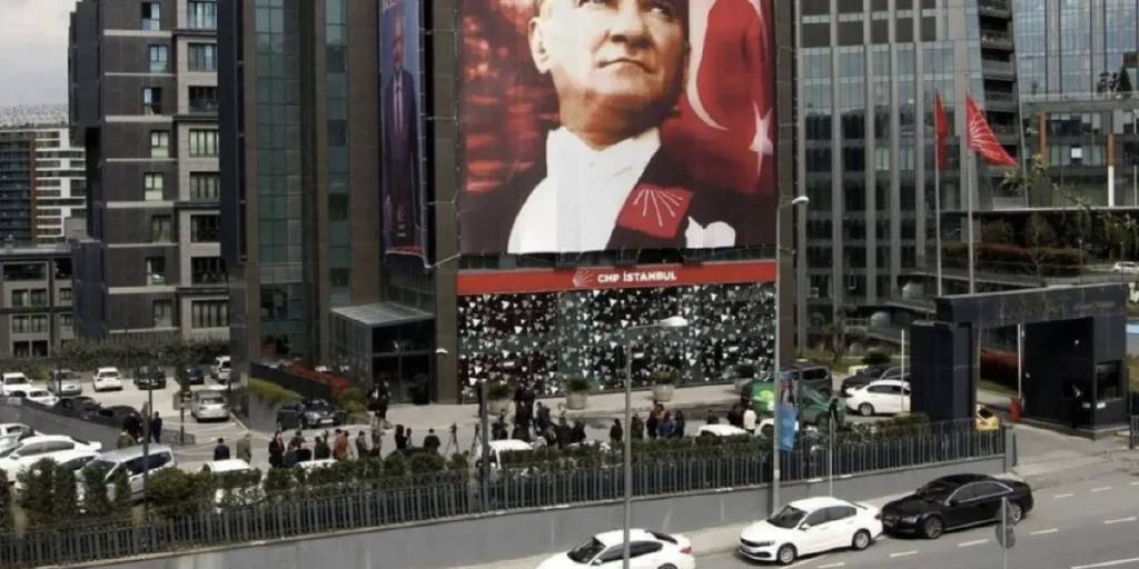 CHP İstanbul İl Kongresi iptal davasına ilişkin mahkemeden yeni karar