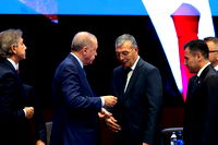 İki Belediye Başkanı daha AK Parti'ye katıldı