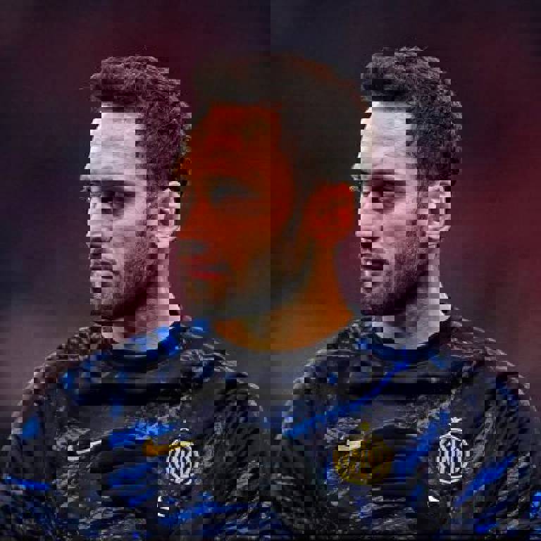 Hakan Çalhanoğlu hakkında yeni bir transfer iddiası 