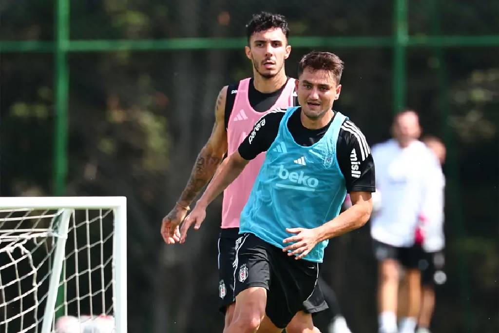 Cengiz Ünder, Beşiktaş ile ilk idmanına çıktı