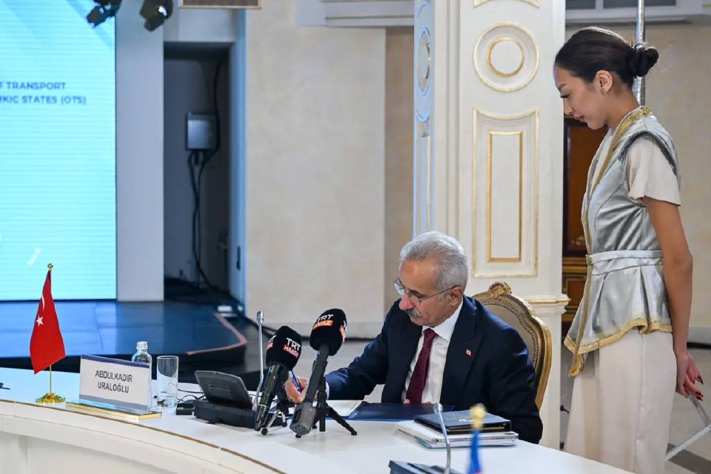 "TDT ülkeri olarak küresel güç olma potansiyeline sahip bir topluluğuz”