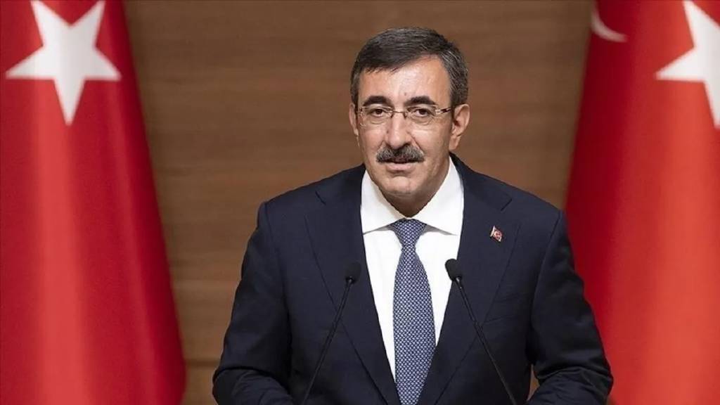 "2025 sonunda enflasyon yüzde 30'un altına inecek"