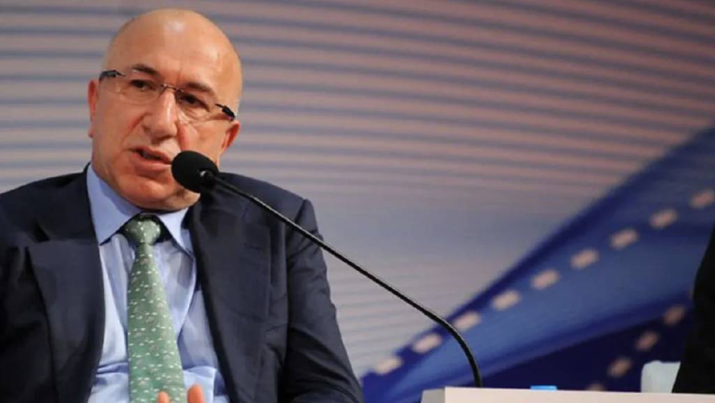 Turgay Ciner hakkında, tutuklamaya yönelik yakalama kararı