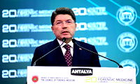 "İsrail, o soykırım suçlarının hesabını bir gün verecek"