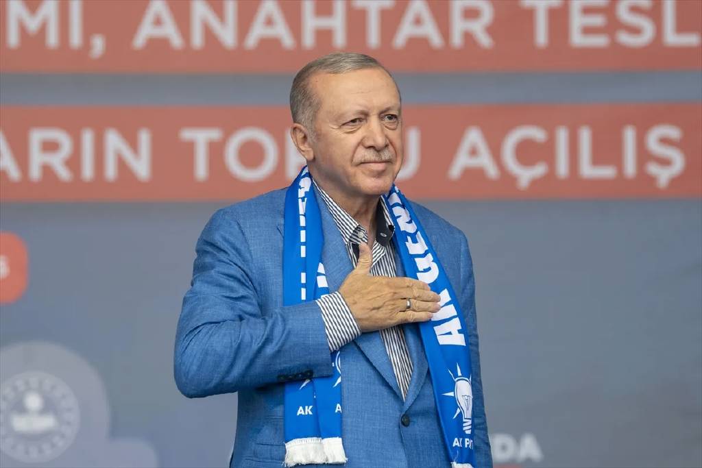 "İlmek ilmek ördüğümüz 'Terörsüz Türkiye' sürecini kurban etmeyeceğiz"
